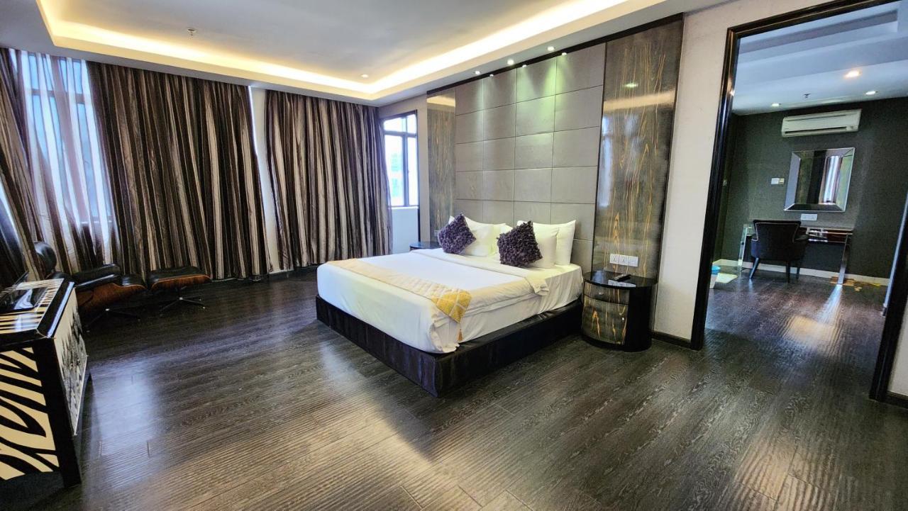Arenaa Star Hotel Куала-Лумпур Экстерьер фото